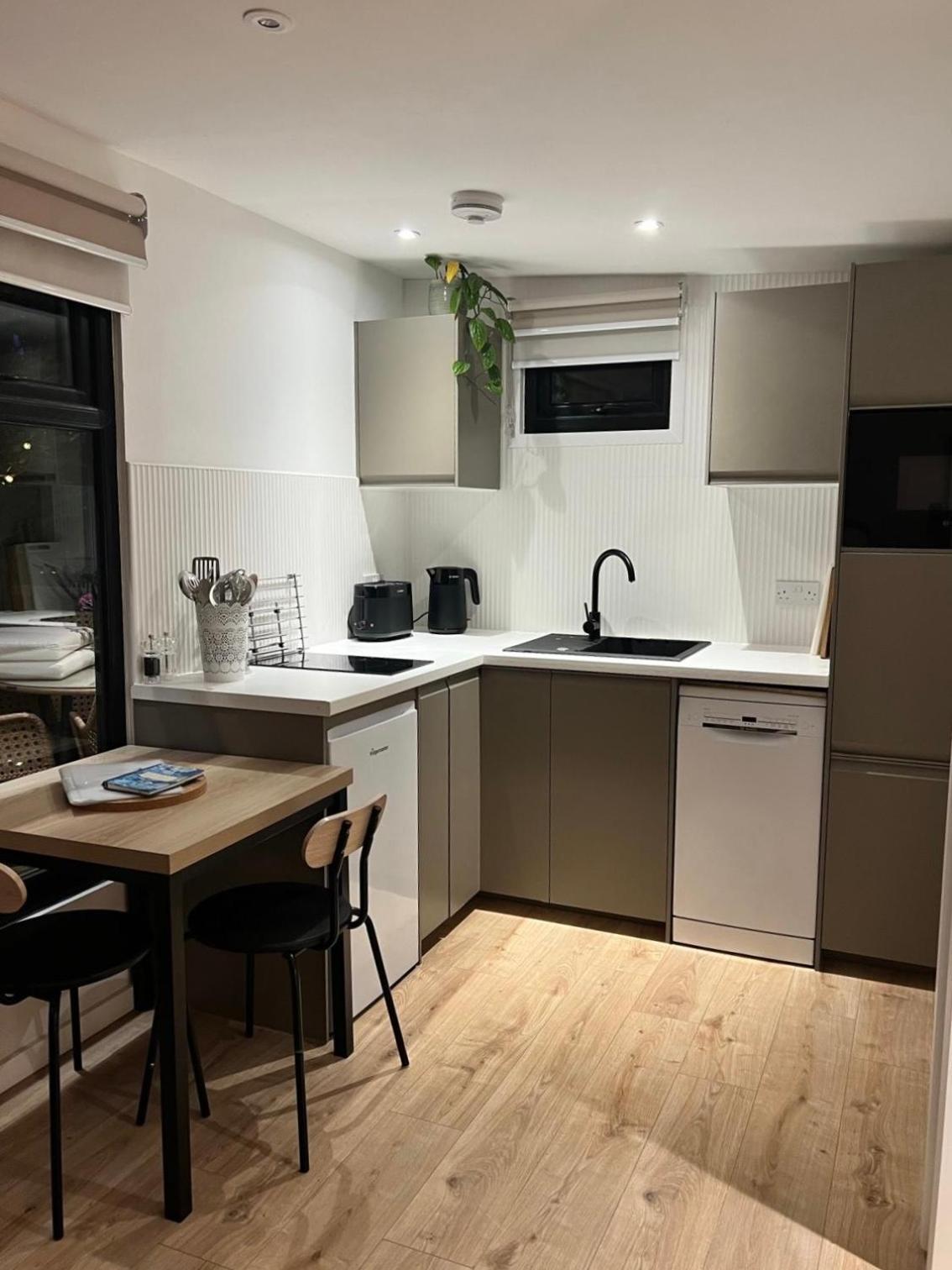 The Mill Lodge Helston Bagian luar foto